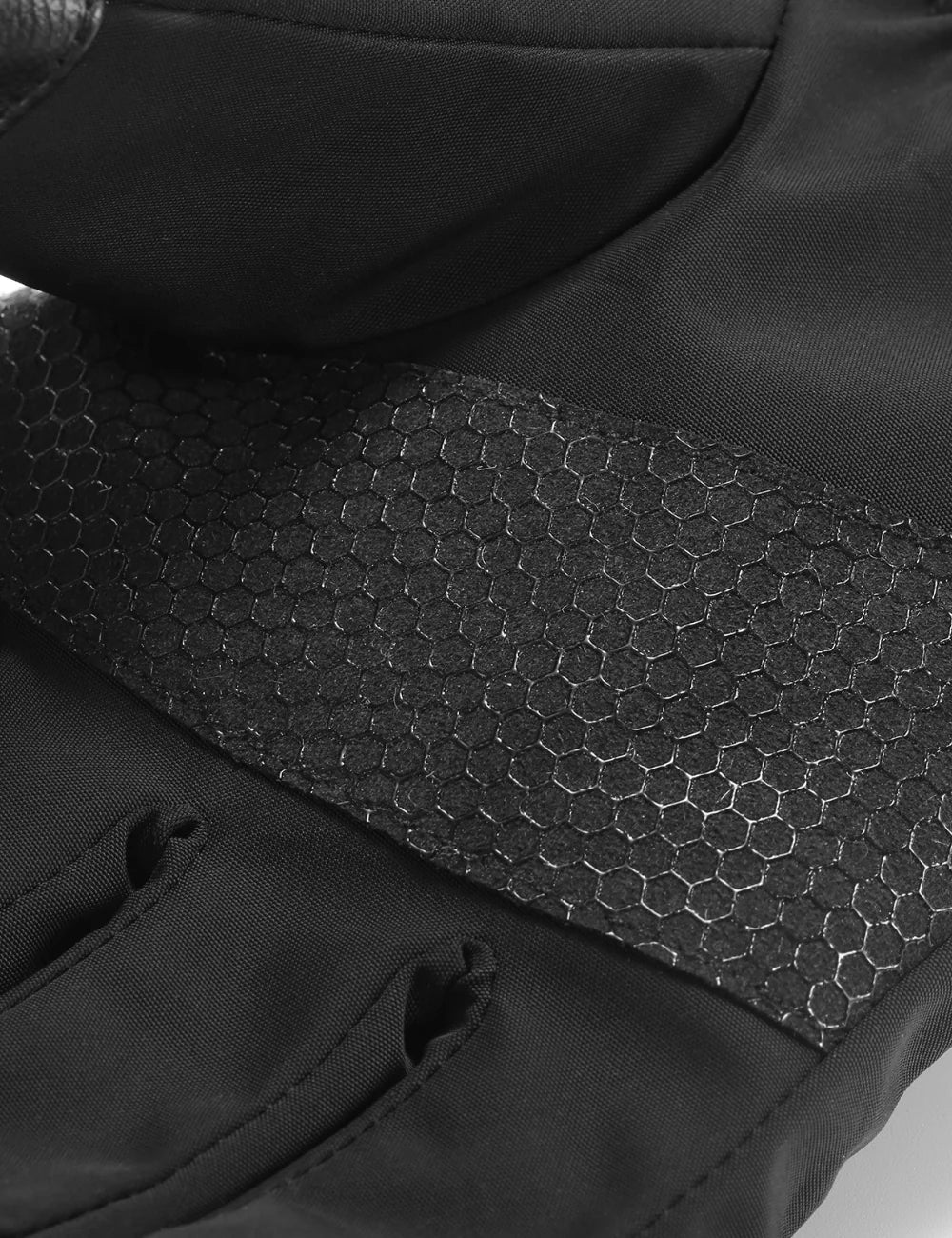 (Open-box) Buffalo Heated Softshell Gloves 2.0 - Image 3