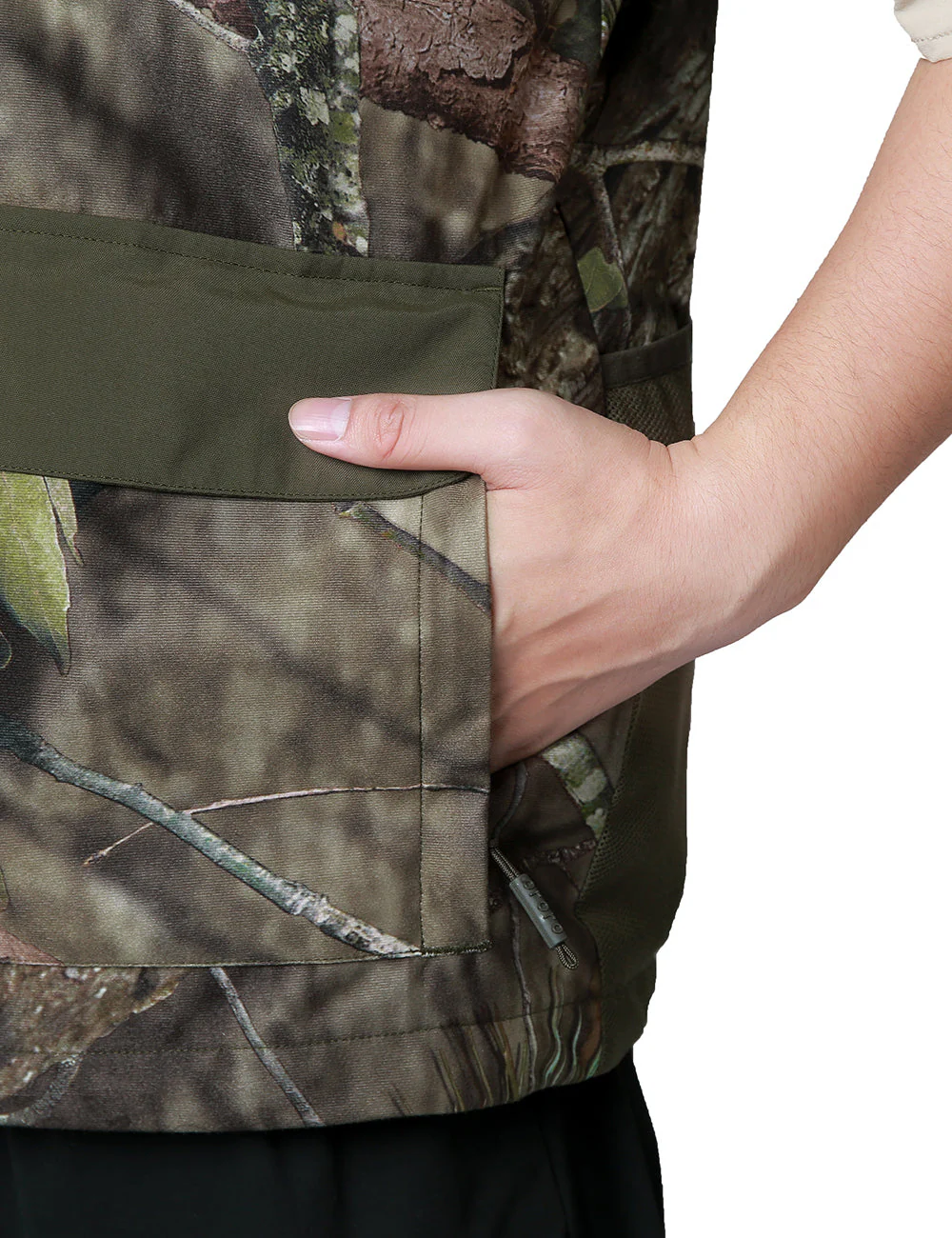 (Open-box) Men's Heated Hunting Vest - Camouflage, Mossy Oak® Country DNA Pattern (Battery Set Not Included) - Image 6