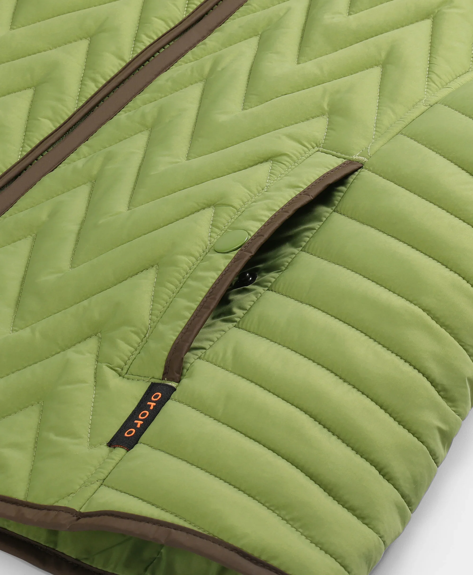 Women's Heated Chevron Quilted Vest - Image 26
